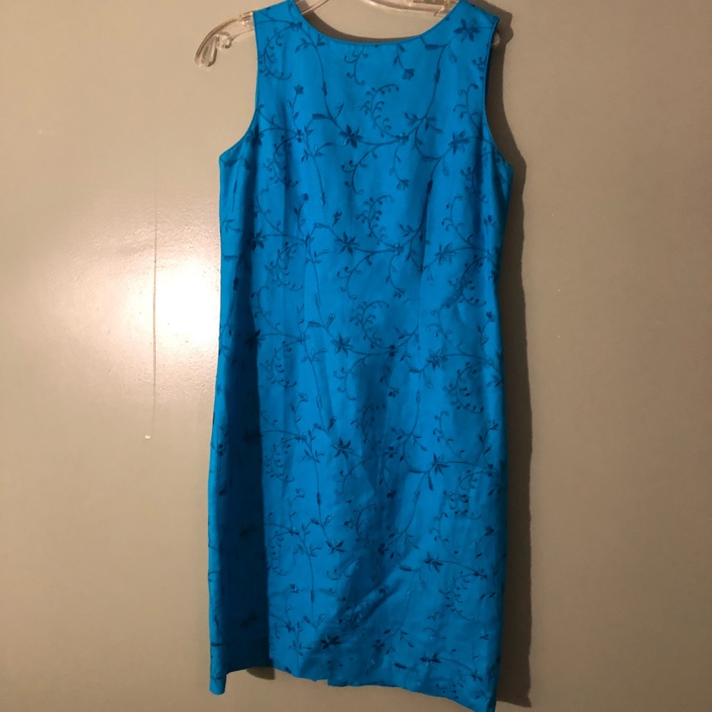 Turquoise strapless dress 8